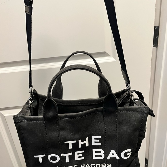 Marc Jacobs Black Tote Bag - Picture 6 of 6